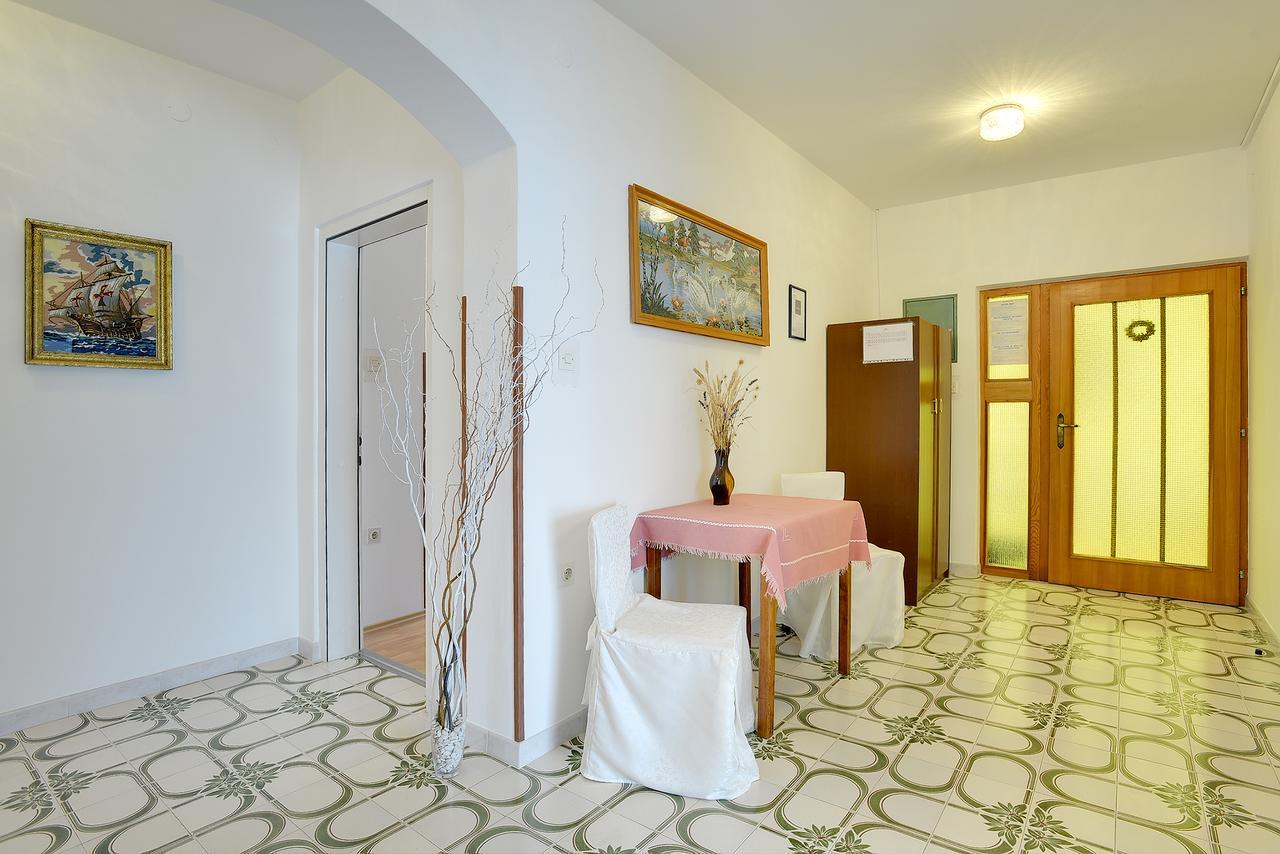 Apartments Danilo Medulin Buitenkant foto